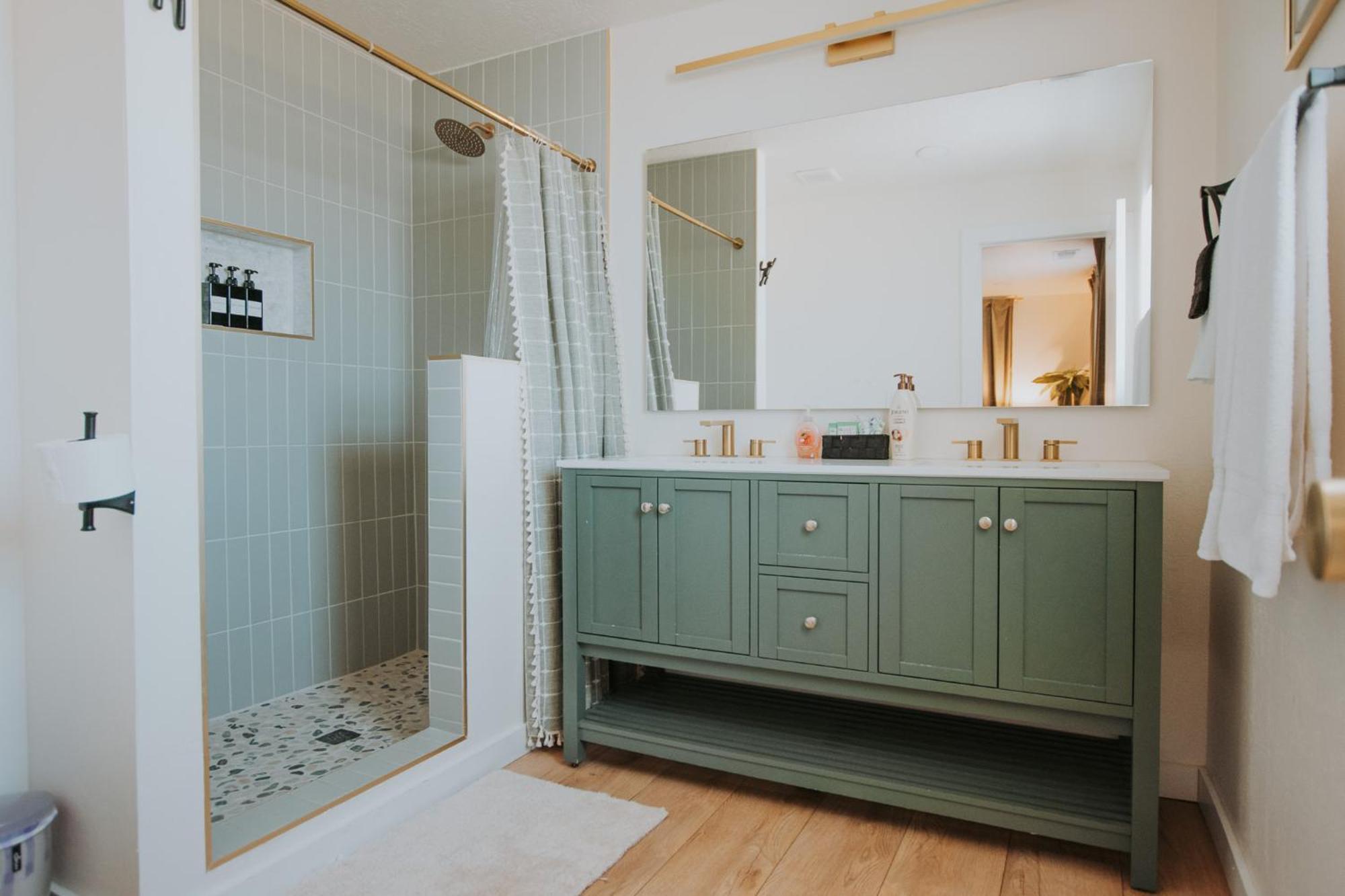 Bohemian Chic An Eclectic Escape-Hot Tub-Pet Friendly-No Pet Fees! Villa Албукерке Екстериор снимка